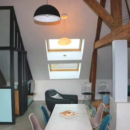 Vigneronne 70m2 à 500m Du Lac Appartement *